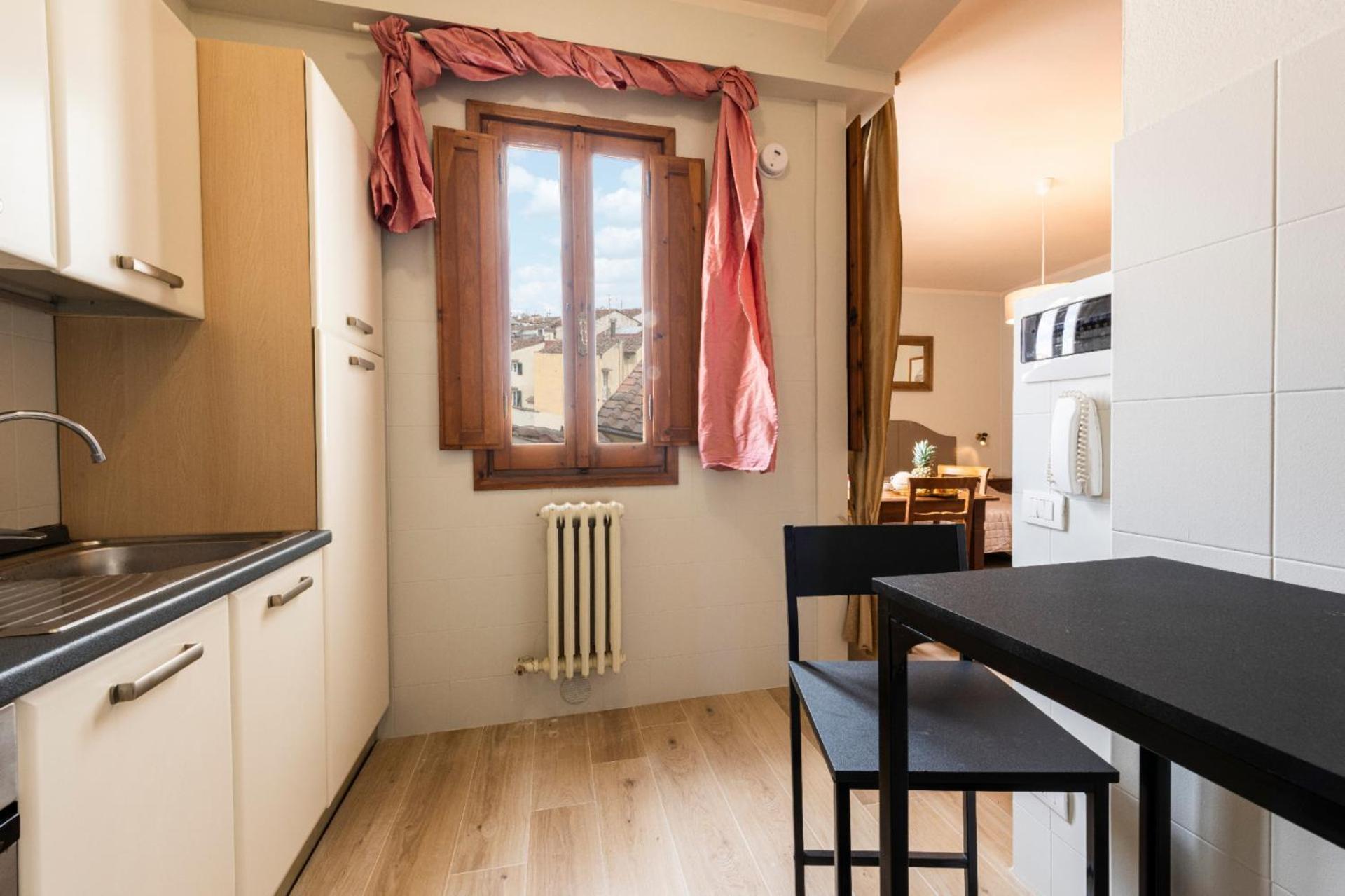 Florence- Ariento Ercole In The Heart Of *